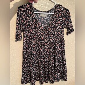 LA Hearts Top